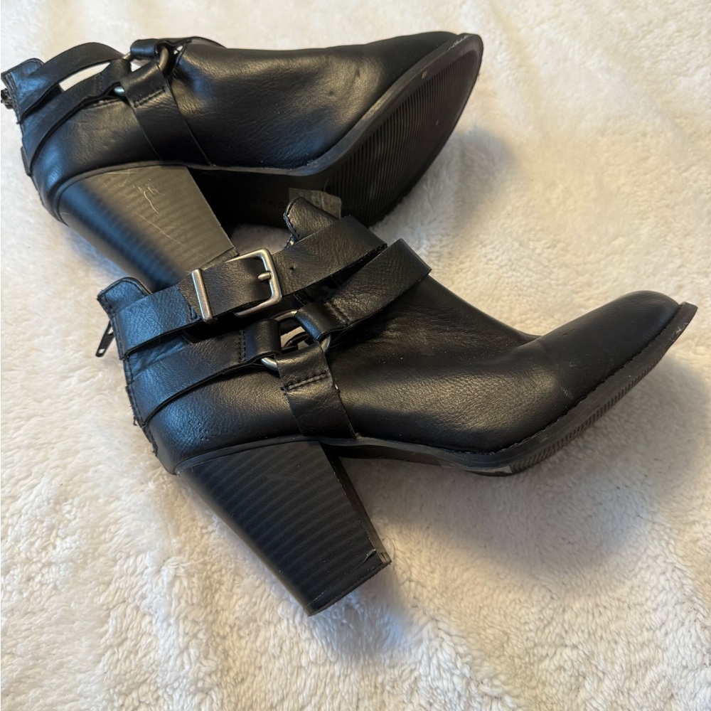 Express Black Ankle Booties with Buckle Detail - Picture 3 of 5